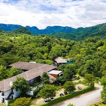 Rain Tree Khao Yai Hotel Pakchong Exterior photo